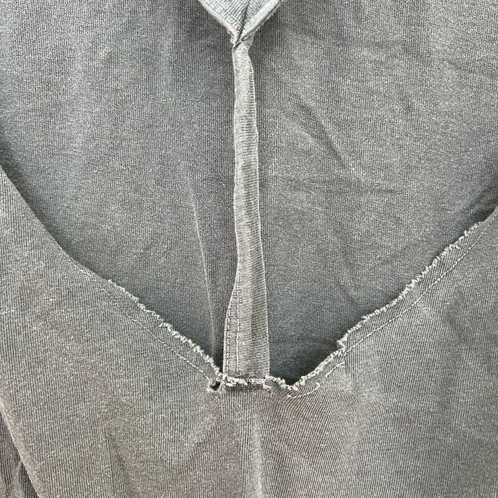 Emma & Sam Cut-Out Oversized T-Shirt - Picture 4 of 5